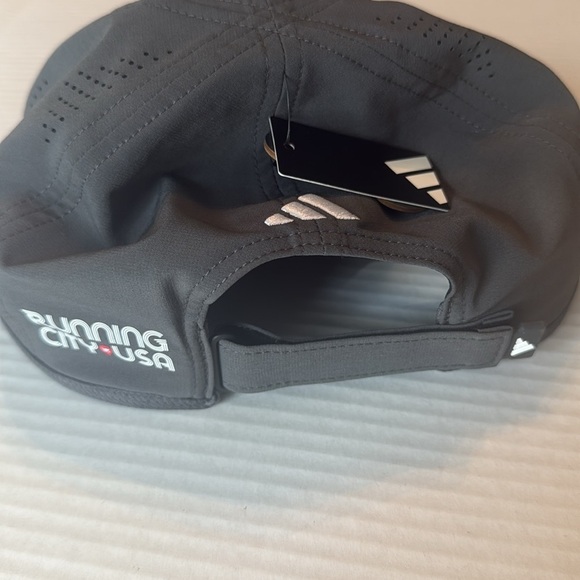 NWT Adidas Atlanta Track Club Member 2025 Hat One Size - Picture 2 of 5